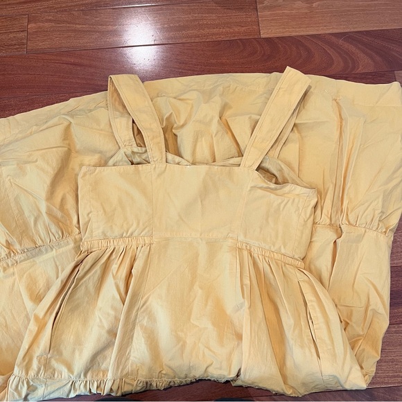 Madewell Button-Front Tiered Midi Dress in mustard yellow size 6p - Picture 8 of 11